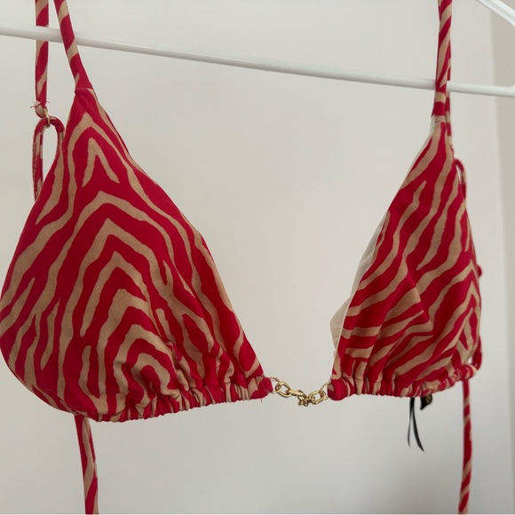 VIX PAULA HERMANNY
Fiorella Chain-embellished Zebra-print Triangle Bikini - Picture 4 of 10